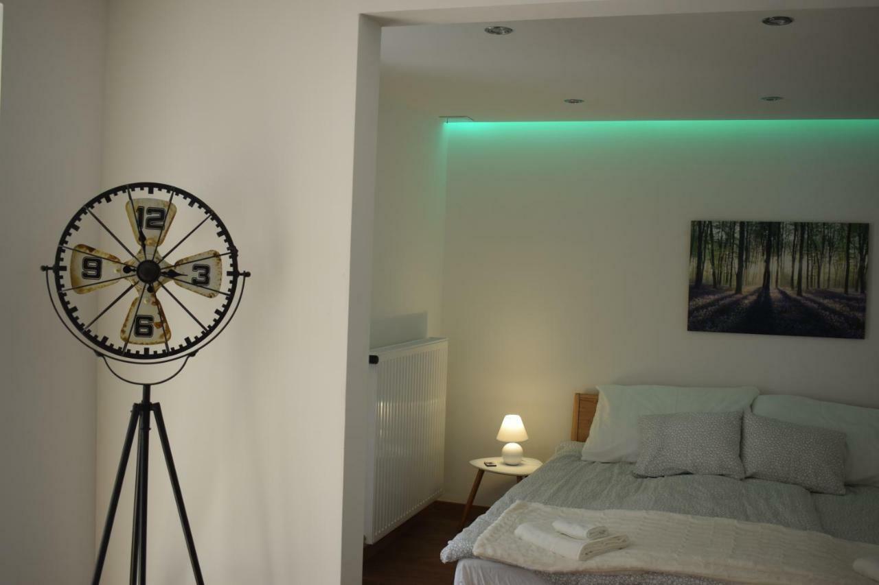 Buborek Apartman タタ エクステリア 写真